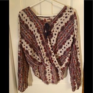 Hollister XS women’s top!